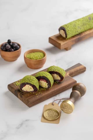 حلقوم بالتوت والفستق الحلبي 500Gr