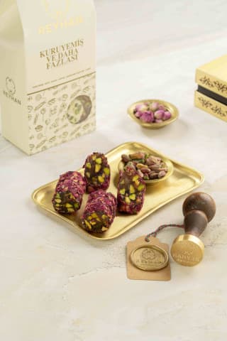 راحة الورد بالفستق 500 gr