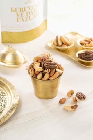 مكسرات مشكلة لوكس 1KG