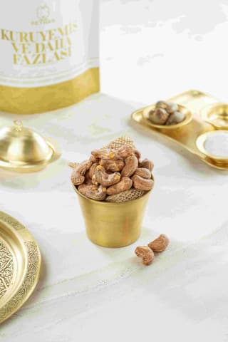 كاجو بقشرة 500 gr
